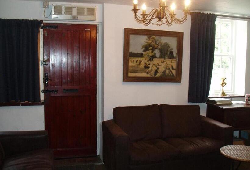 The Old Forge Seafood Restaurant And Bed And Breakfast