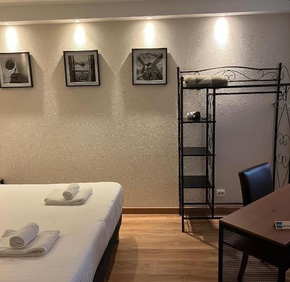هتل Au Bec Fin Hôtel
