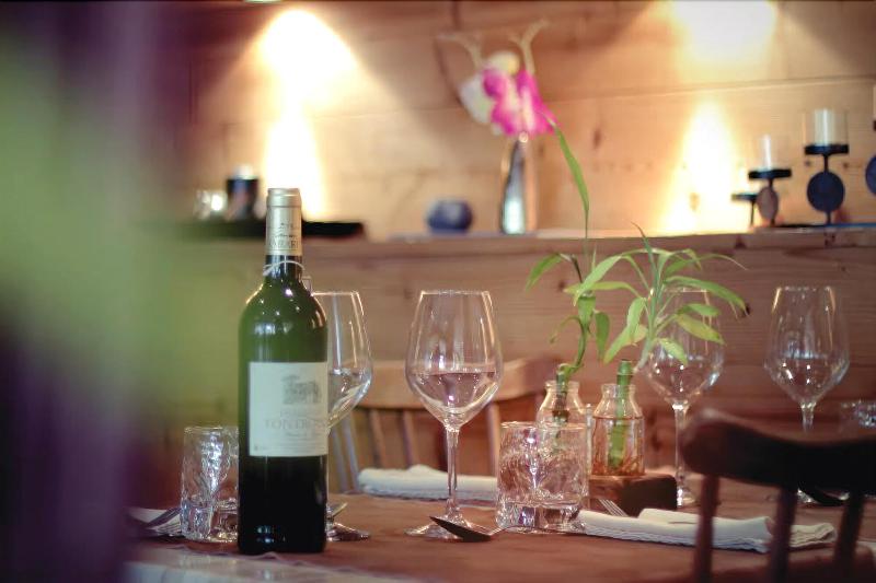 فندق Auberge De Costaroche