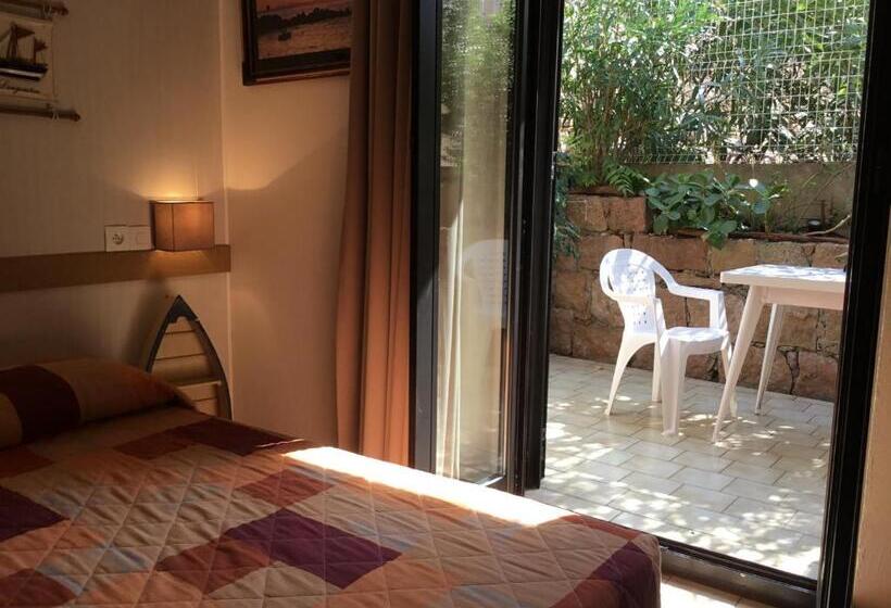 هتل Hôtel Le Bon Accueil