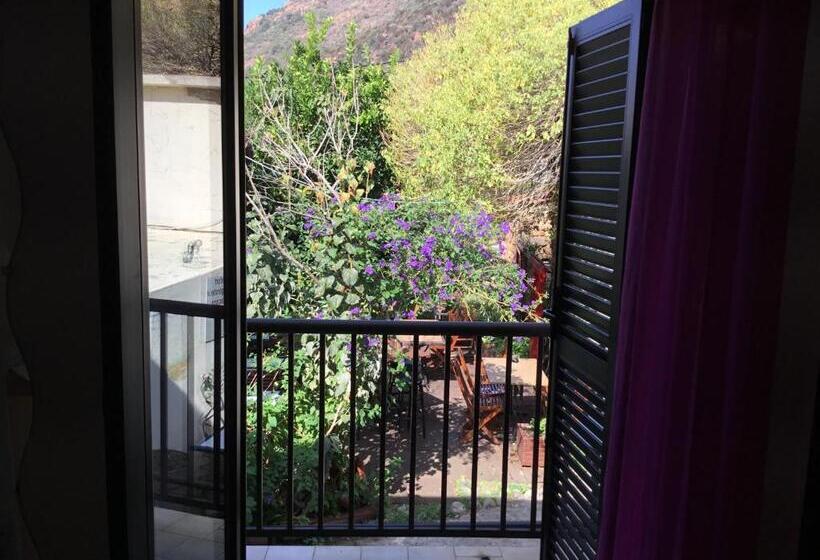 هتل Hôtel Le Bon Accueil
