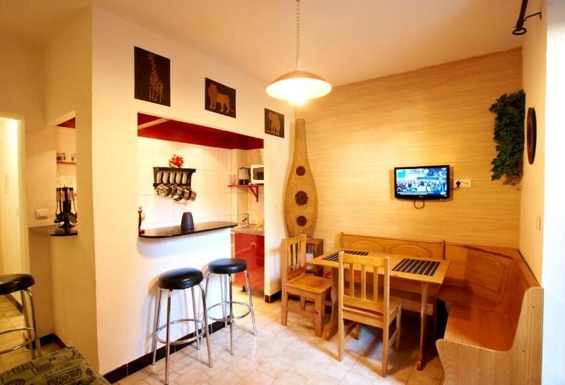 هتل Hôtel Le Bon Accueil