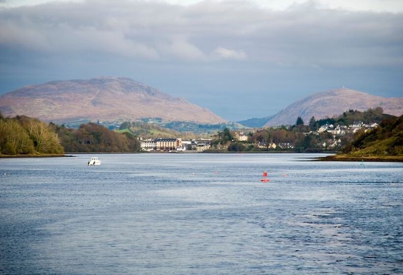 Hotel Central  Donegal