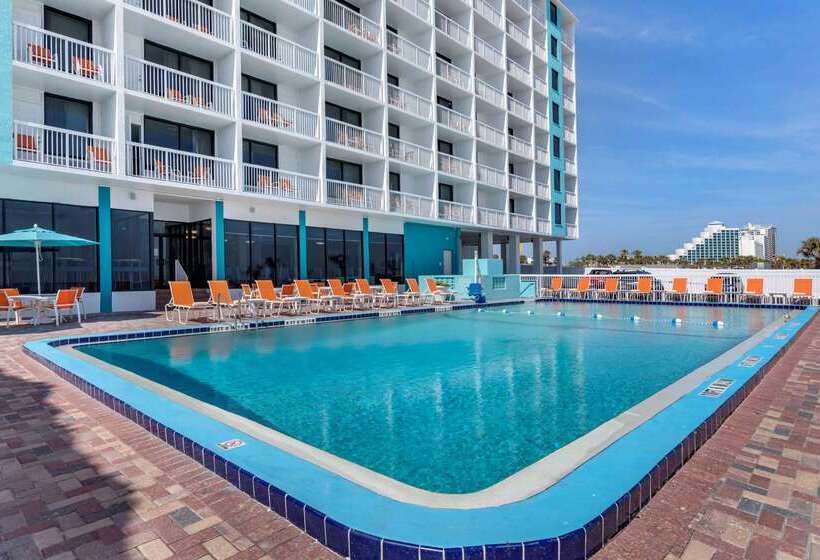 ホテル Comfort Inn & Suites Daytona Beach Oceanfront