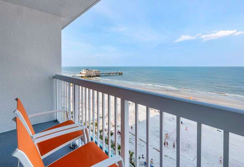 هتل Comfort Inn & Suites Daytona Beach Oceanfront