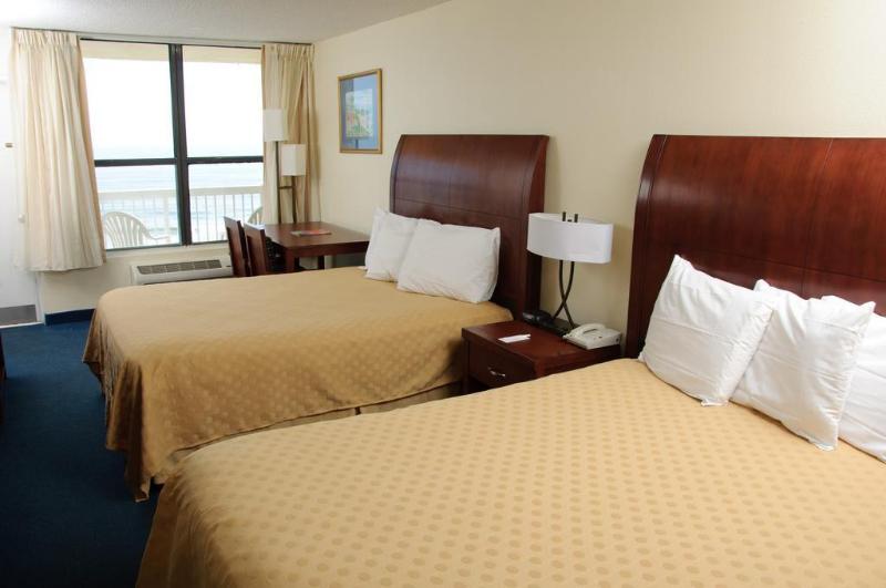 ホテル Comfort Inn & Suites Daytona Beach Oceanfront