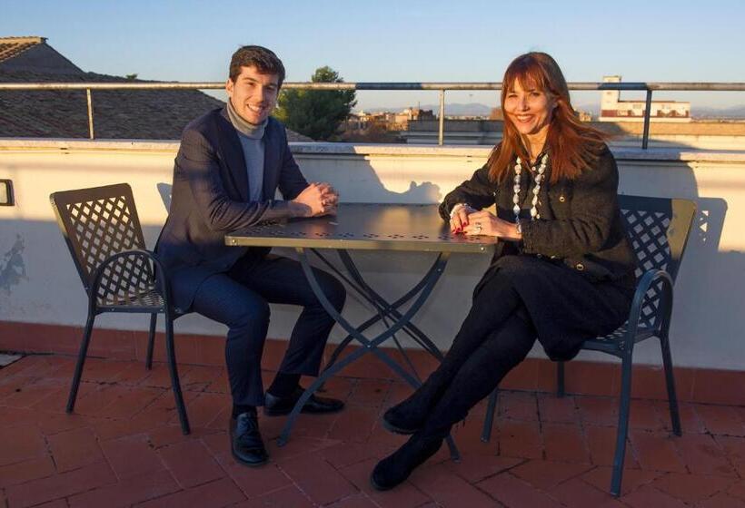 Fotos del hotel Domus Sessoriana:  7