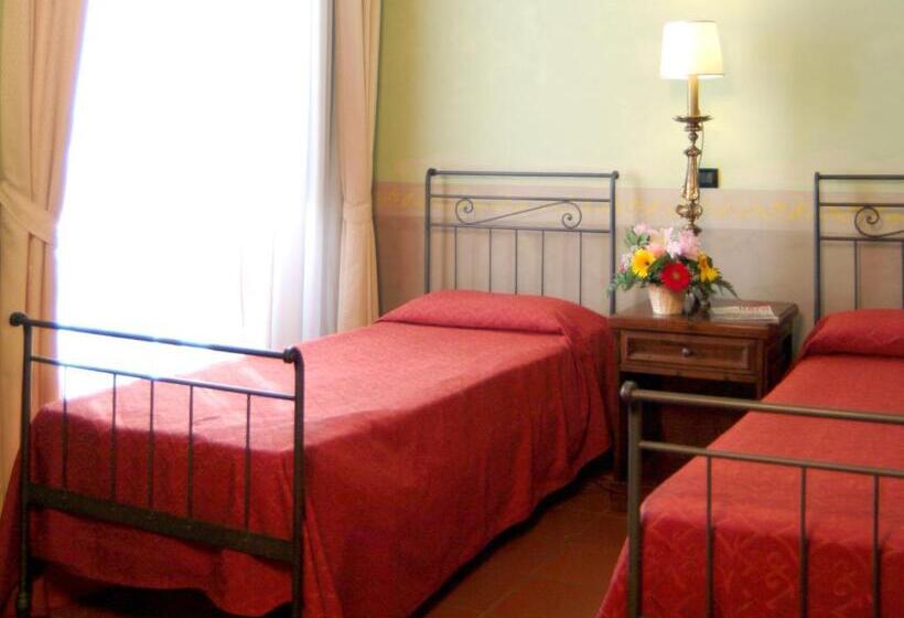 Fotos del hotel Domus Sessoriana:  41