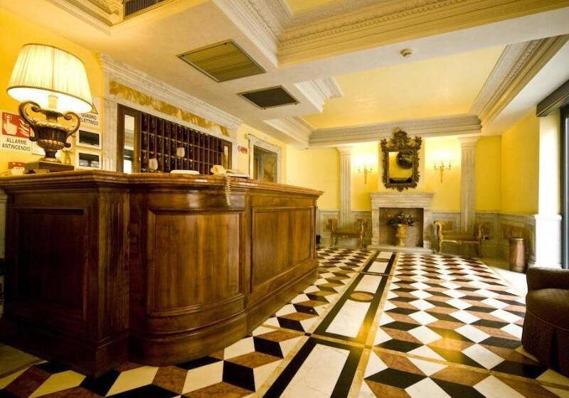 Fotos del hotel Donatello:  25