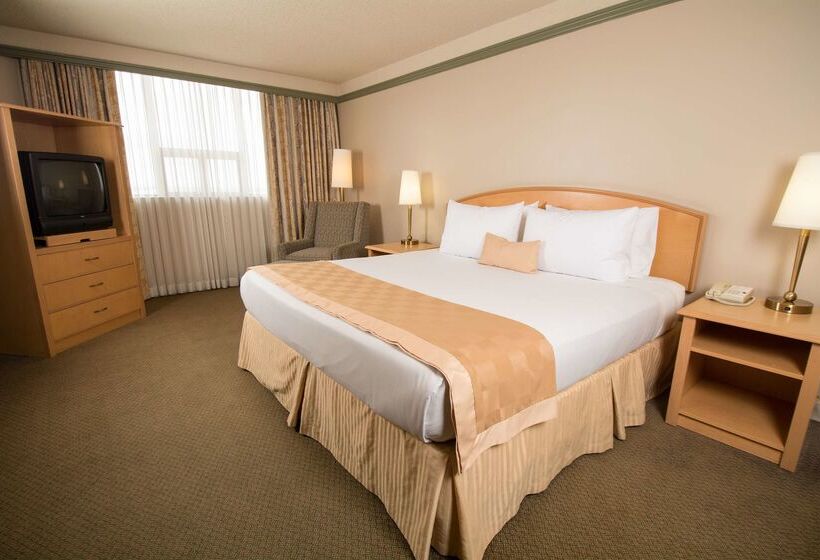 هتل Edmonton Inn And Conference Centre