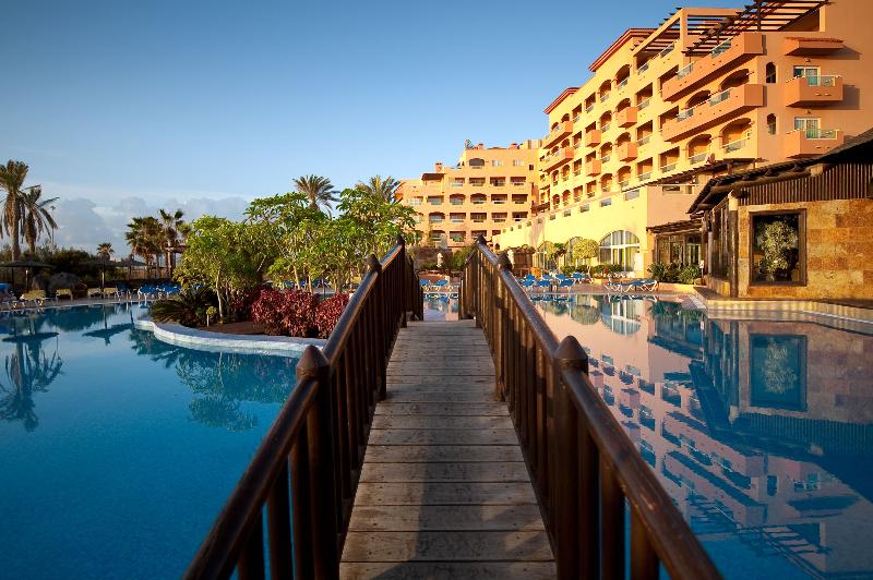 هتل Elba Sara Beach & Golf Resort