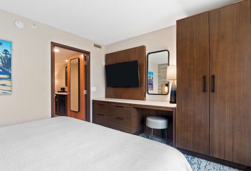 هتل Embassy Suites By Hilton Anaheim South