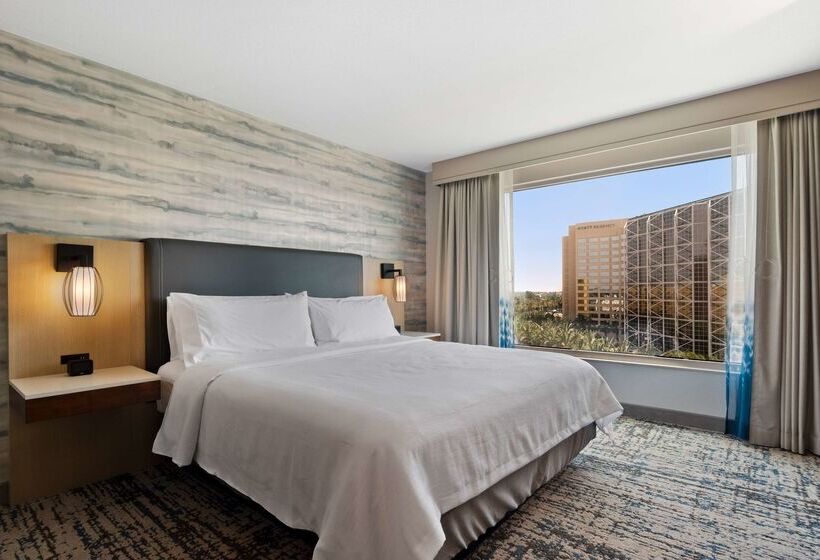 هتل Embassy Suites By Hilton Anaheim South