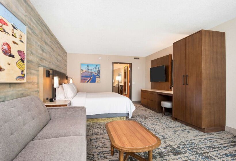 هتل Embassy Suites By Hilton Anaheim South