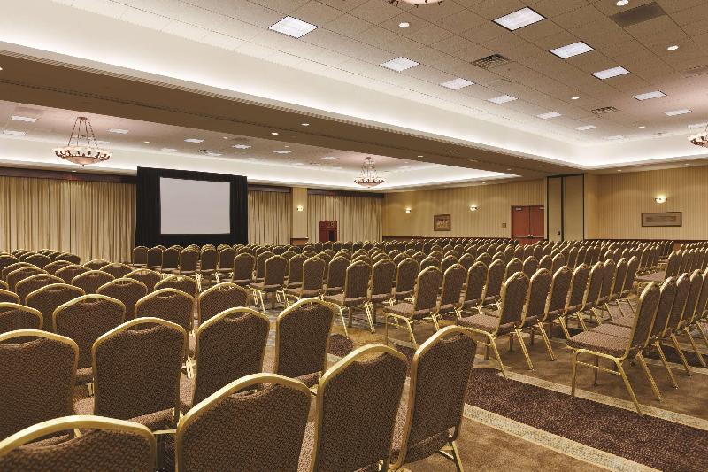 هتل Embassy Suites By Hilton Anaheim South