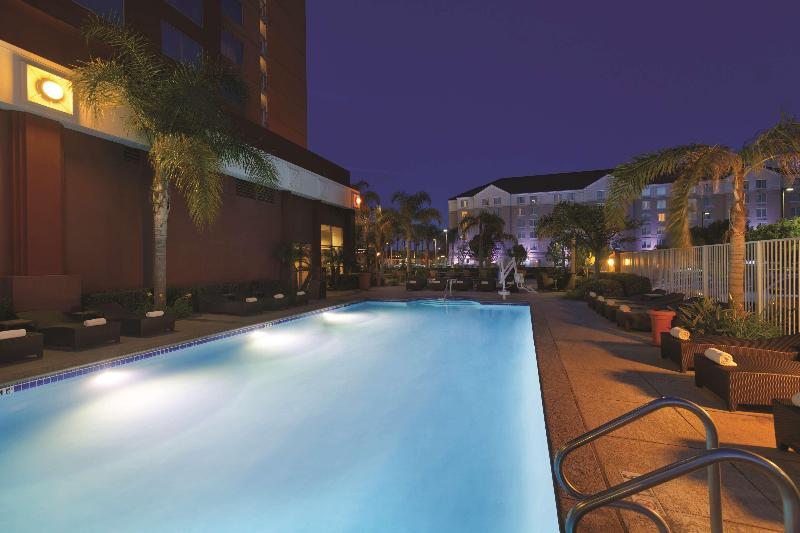 هتل Embassy Suites By Hilton Anaheim South
