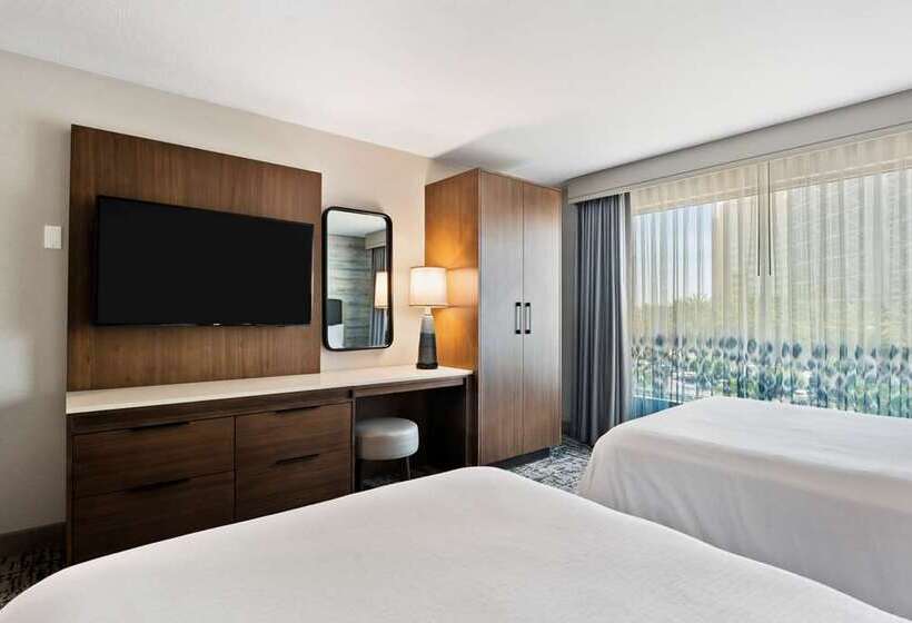 هتل Embassy Suites By Hilton Anaheim South