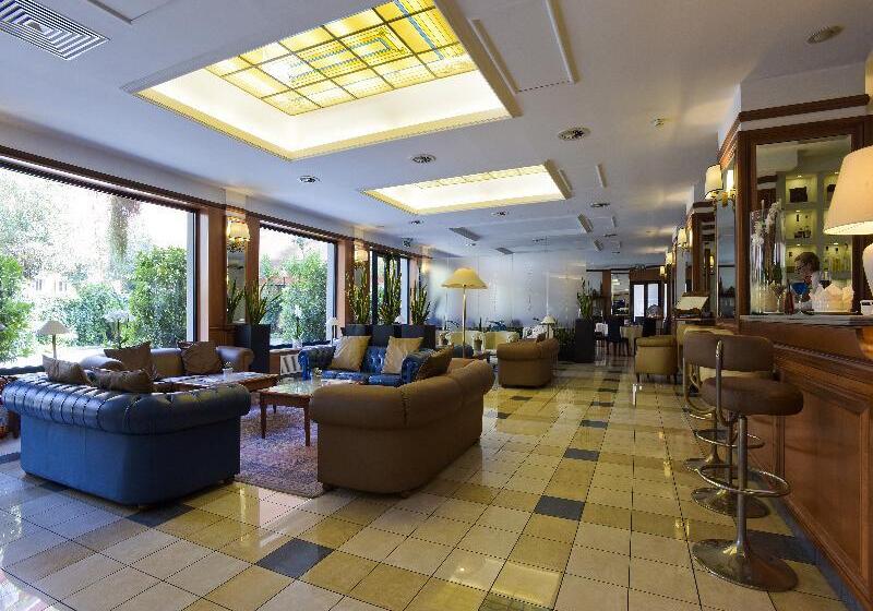 Fotos del hotel Grand Hotel Tiberio:  56