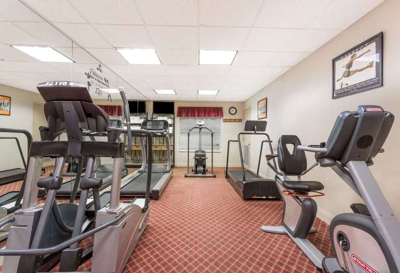 Fotos del hotel Hawthorn Suites By Wyndham Lake Buena Vista, A Staysky Hotel & Resort:  63