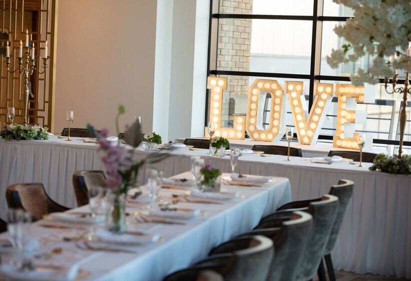 בית מלון כפרי Hilton Belfast