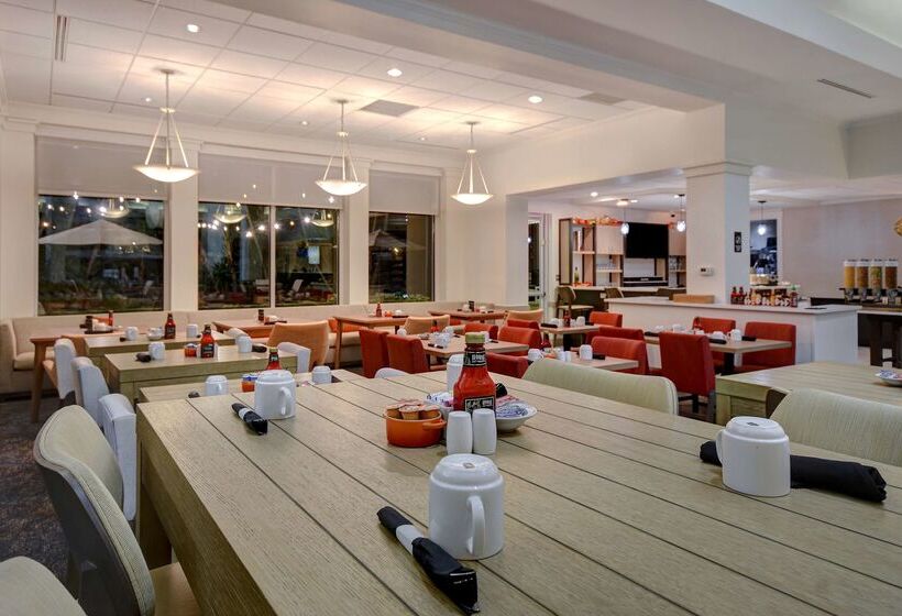 فندق Hilton Garden Inn Fort Myers