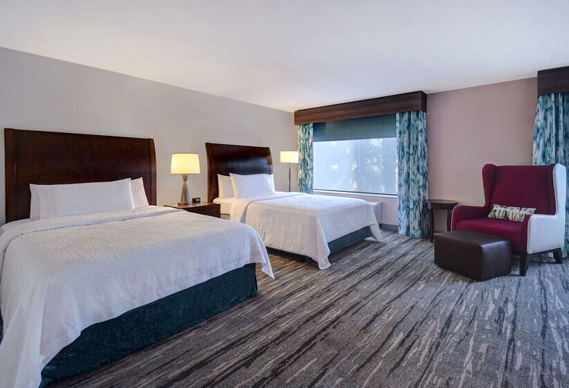 هتل Hilton Garden Inn Ft Myers