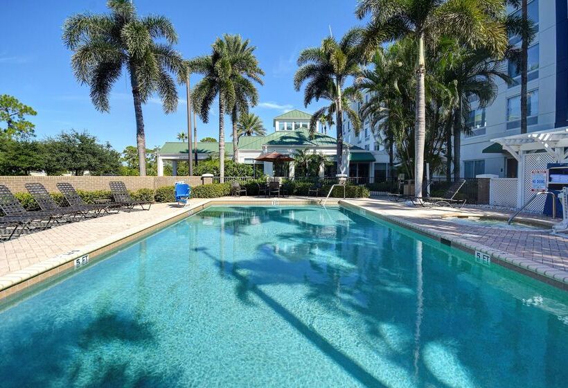 هتل Hilton Garden Inn Ft Myers