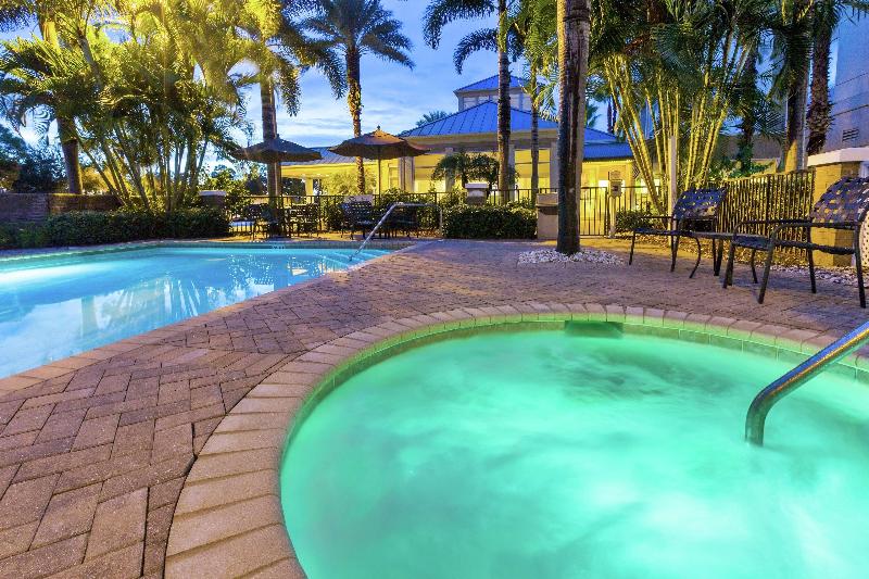 هتل Hilton Garden Inn Ft Myers