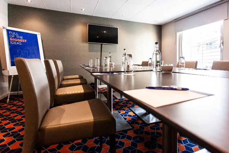 هتل Holiday Inn Express   Glasgow   City Ctr Theatreland, An Ihg