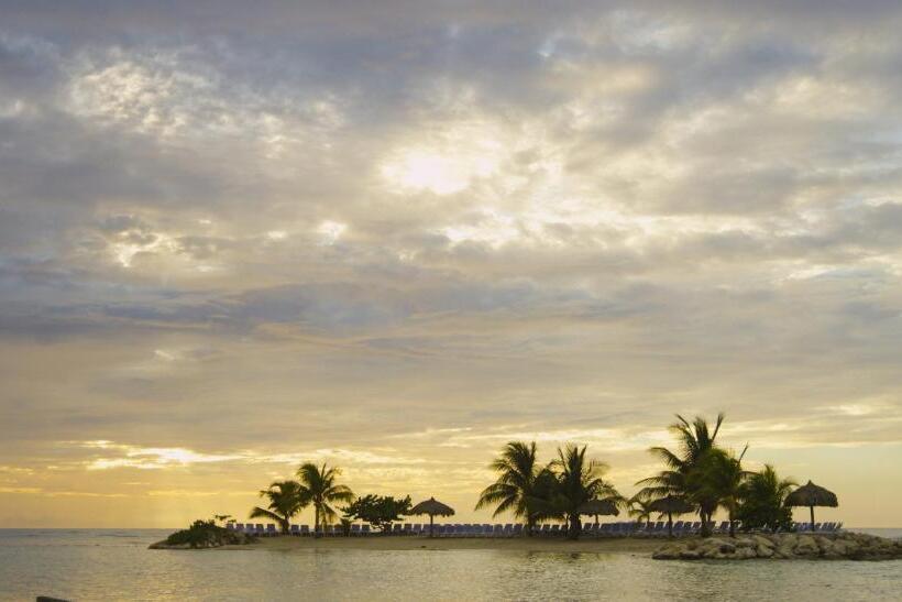 هتل Catalonia Montego Bay   All Inclusive