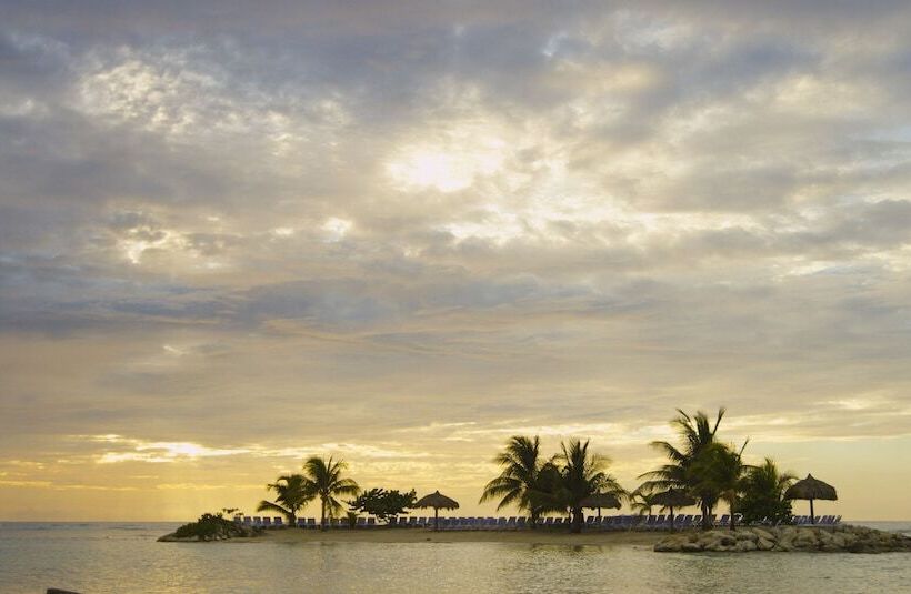 هتل Catalonia Montego Bay   All Inclusive