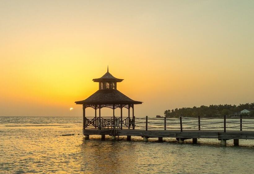 هتل Catalonia Montego Bay   All Inclusive