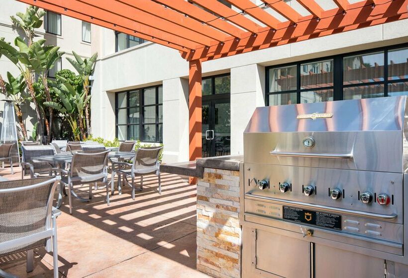 هتل Homewood Suites By Hilton Anaheimmain Gate Area