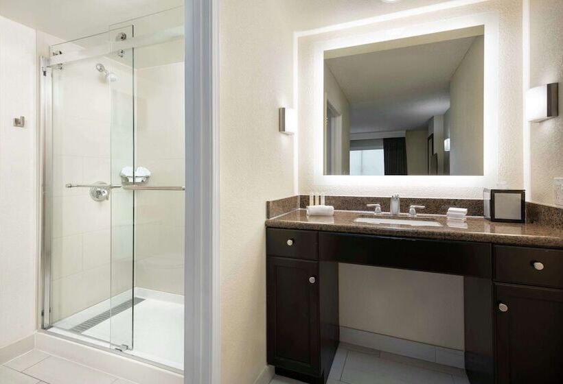 هتل Homewood Suites By Hilton Anaheimmain Gate Area