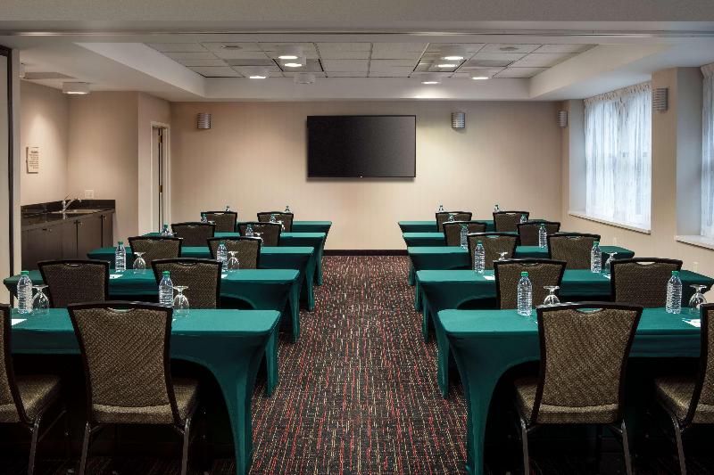 هتل Homewood Suites By Hilton Anaheimmain Gate Area