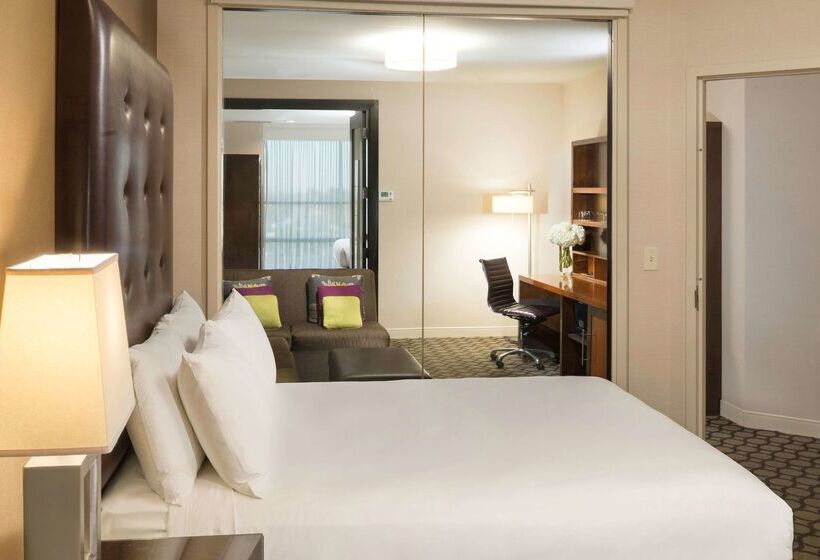 هتل Hyatt Regency Orange County