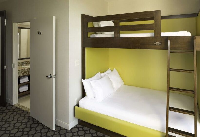 هتل Hyatt Regency Orange County