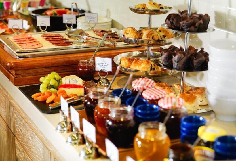 هتل Inchydoney Island Lodge & Spa
