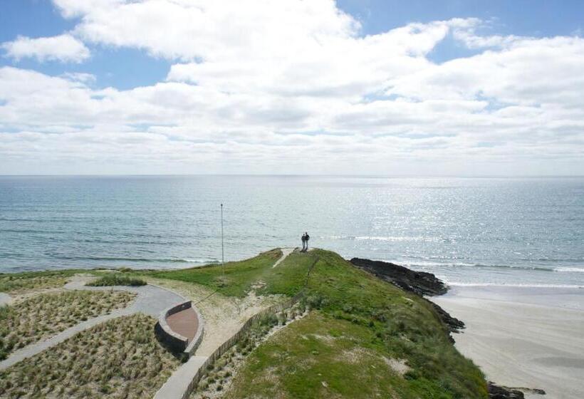 هتل Inchydoney Island Lodge & Spa