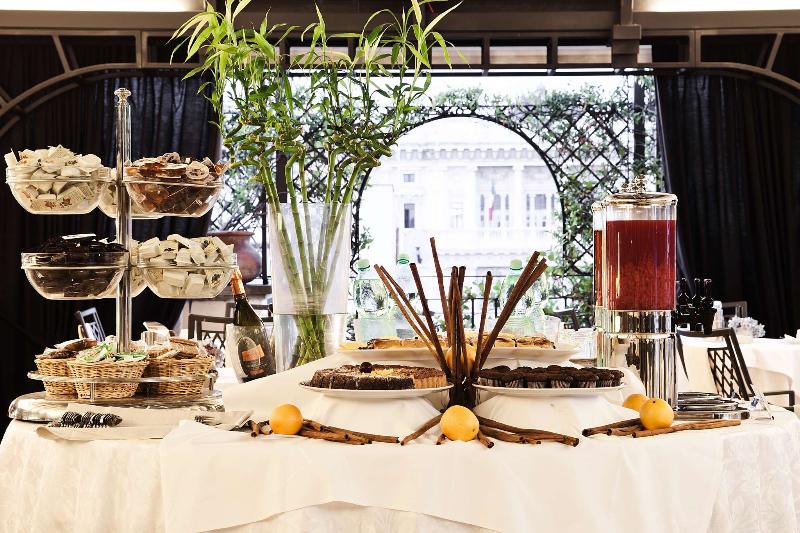 Fotos del hotel Isa:  11