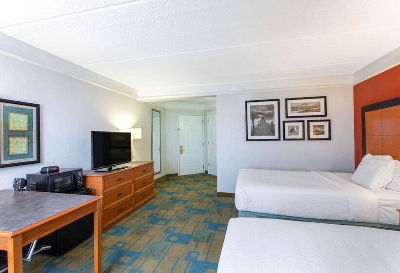 ホテル La Quinta By Wyndham Jacksonville Butler Blvd
