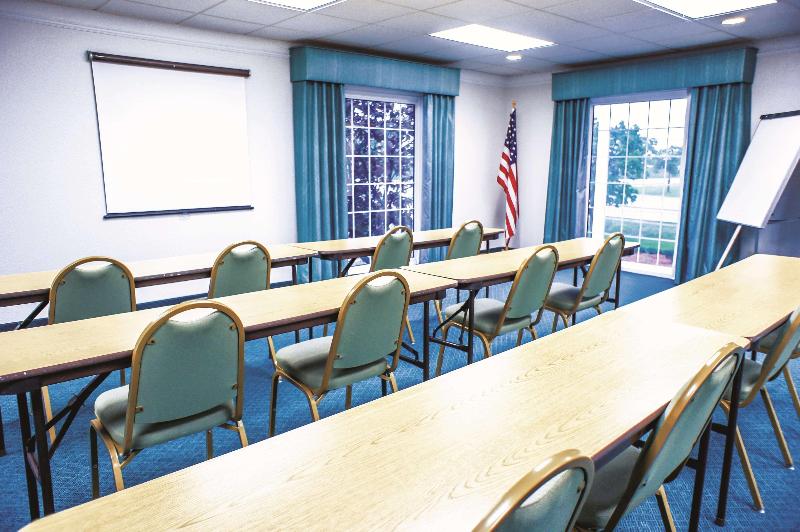 هتل La Quinta Inn By Wyndham Moline Airport