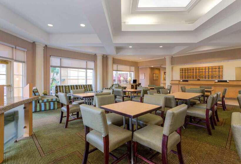 هتل La Quinta By Wyndham Lakeland West