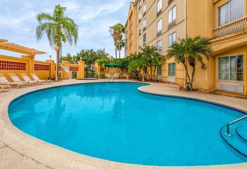 Hotel La Quinta Inn & Suites By Wyndham Lakeland West