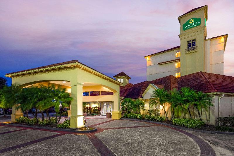 هتل La Quinta By Wyndham Lakeland West