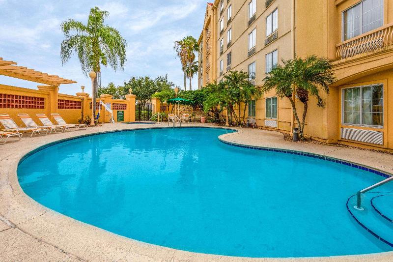 هتل La Quinta By Wyndham Lakeland West