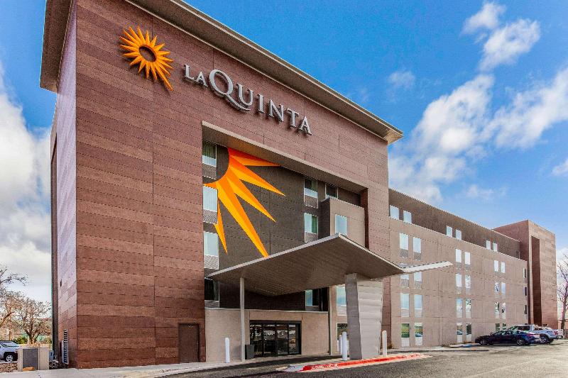 هتل La Quinta Inn & Suites By Wyndham Lubbock West Medical Centr