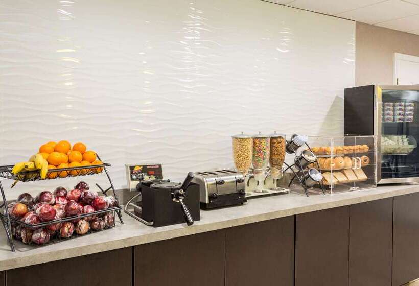 Fotos del hotel La Quinta By Wyndham Orlando Universal Area:  30