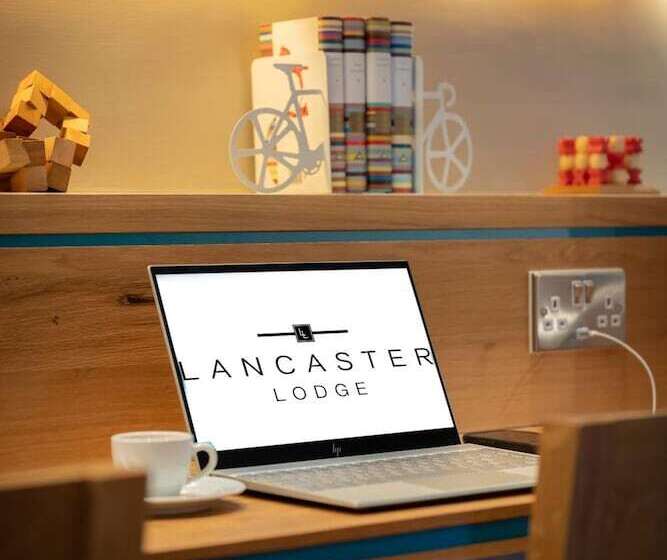 هتل Lancaster Lodge