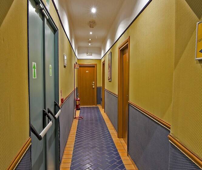 Fotos del hotel Lirico:  23